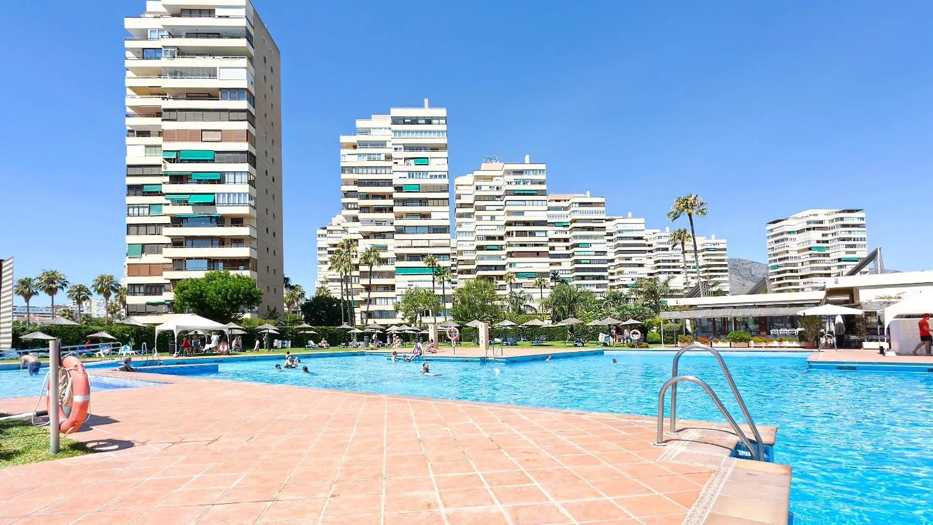 Sunstay Luxe Flat III Playamar Τορρεμολίνος 0*,