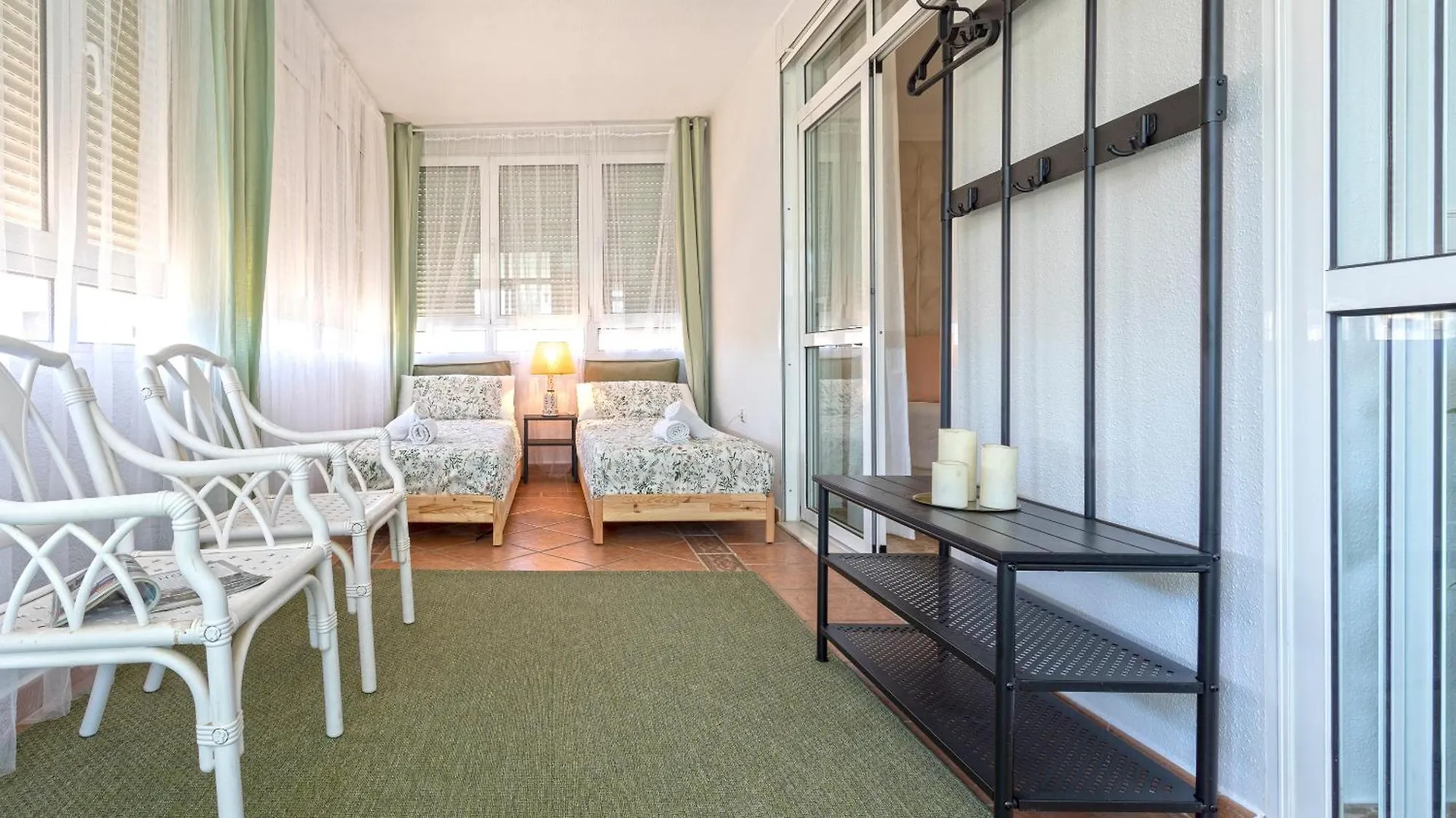 Sunstay Luxe Flat III Playamar Torremolinos 0*,