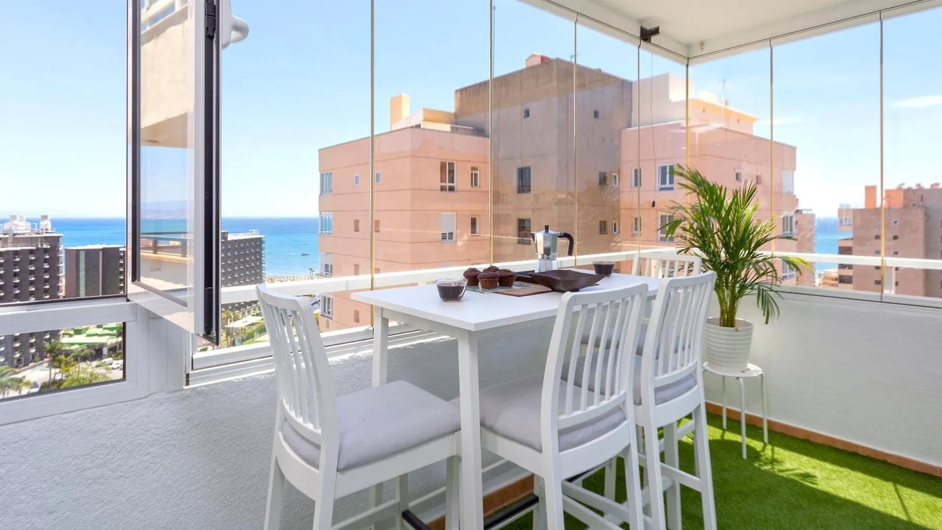Sunstay Luxe Flat III Playamar Torremolinos Apartment