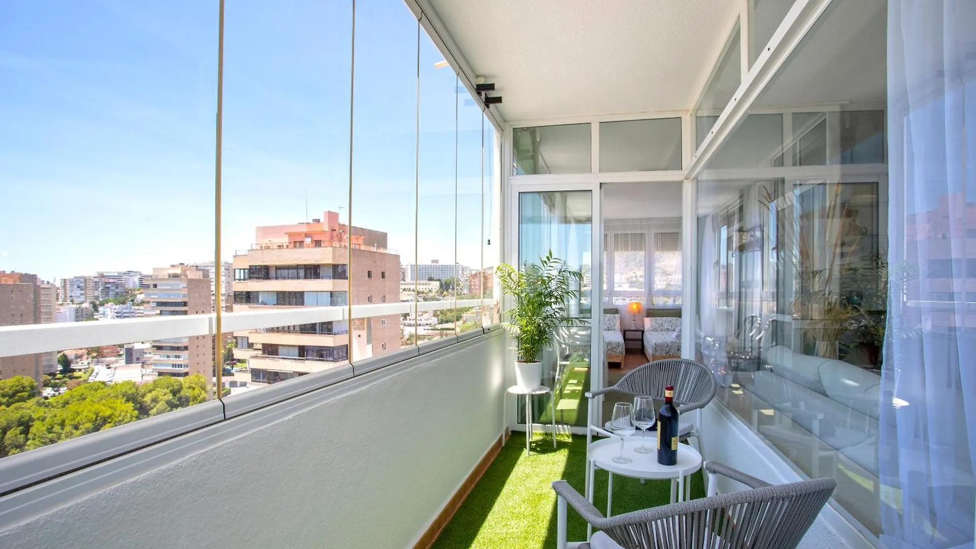 Sunstay Luxe Flat III Playamar Torremolinos Spain